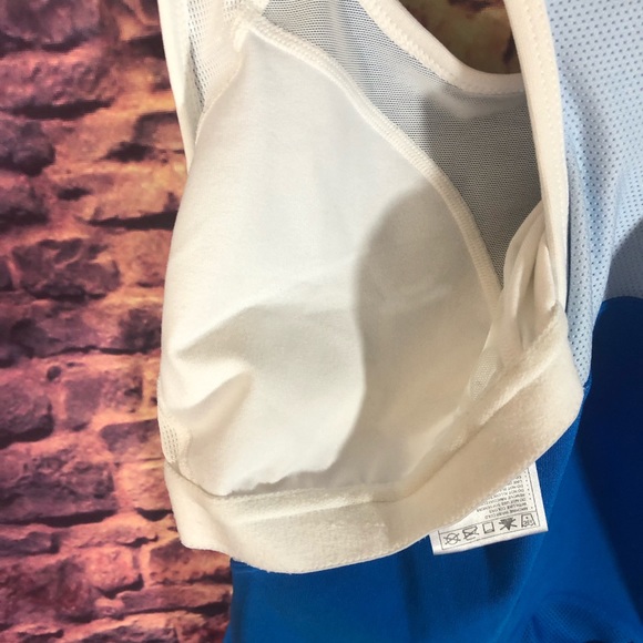 Nike small active racer back - Picture 8 of 8